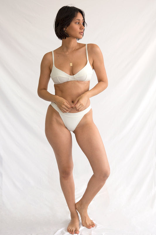 Simone Retro Top in Crema