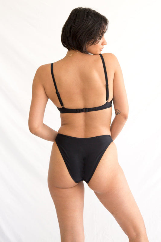 Curve Brief in Noir