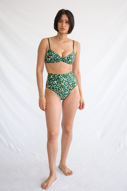 High Bottom in Eden Daisy