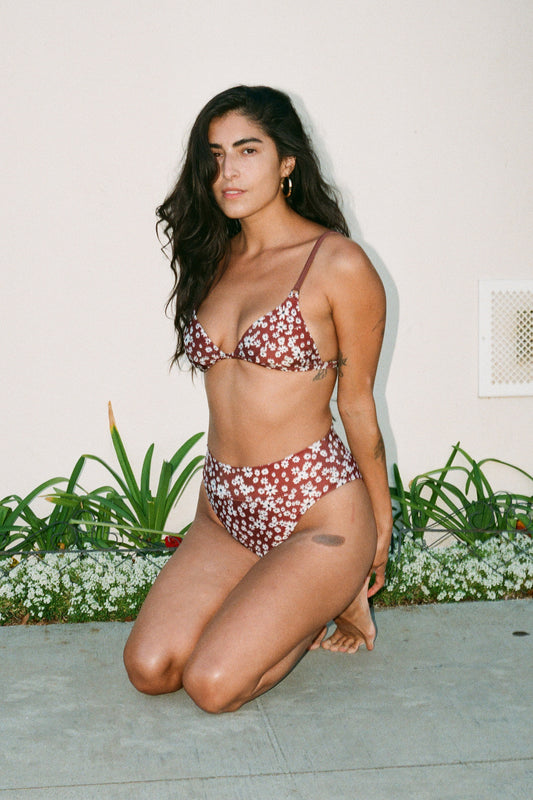 High Kick Brief in Sienna Daisy