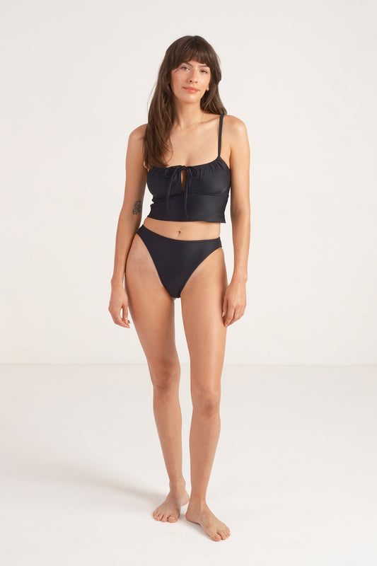French Brief in Noir