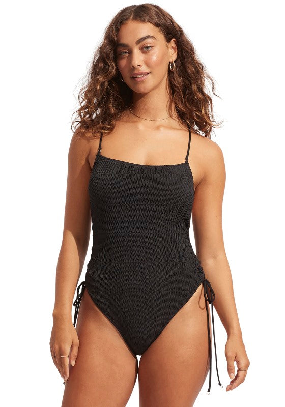 Seadive Scoop Neck Swimsuit Black